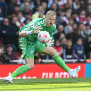 Aaron Ramsdale in Action Print, Arsenal vs Manchester United