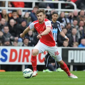Aaron Ramsey in Action: Arsenal vs. Newcastle United, Premier League 2015