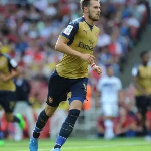 Aaron Ramsey in Action: Arsenal vs. Olympique Lyonnais at Emirates Cup 2015