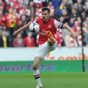 Aaron Ramsey in Action: Arsenal vs Hull City, Premier League 2013-2014