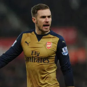 Aaron Ramsey in Action: Arsenal vs Stoke City (Premier League 2015-16)