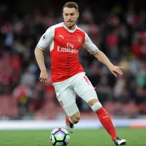 Aaron Ramsey in Action: Arsenal vs Sunderland, Premier League 2016-17
