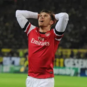 Aaron Ramsey in Action: Borussia Dortmund vs. Arsenal, UEFA Champions League (2013-14)