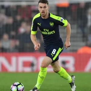 Aaron Ramsey in Action: Southampton vs Arsenal, Premier League 2016-17
