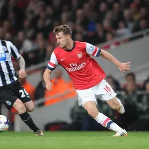 Aaron Ramsey (Arsenal) Mathieu Debuchy (Newcastle). Arsenal 2: 0 Newcastle United Aaron Ramsey (Arsenal) Mathieu Debuchy (Newcastle). Arsenal 2: 0 Newcastle United