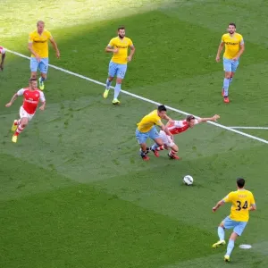 Aaron Ramsey (Arsenal) Scott Dann (Palace). Arsenal 2: 1 Crystal Palace. Barclays Premier League