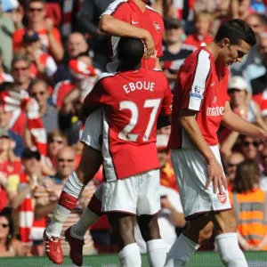 Aaron Ramsey celebrates scoring the 4th Arsenal goal