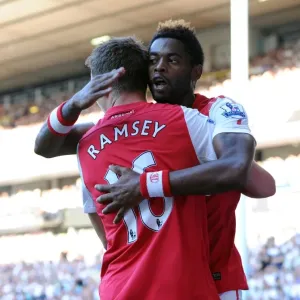 Aaron Ramsey celebrates scoring Arsenals goal with Alex Song. Tottenham Hotspur 2: 1 Arsenal