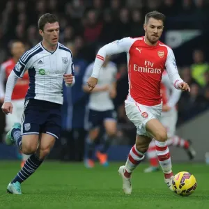 Aaron Ramsey Dashes Past Chris Brunt: West Bromwich Albion vs. Arsenal, Premier League 2014/15