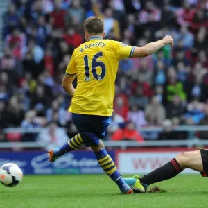Aaron Ramsey Scores Against Craig Gardner: Sunderland vs. Arsenal, Premier League 2013-14 Aaron Ramsey Scores Against Craig Gardner: Sunderland vs. Arsenal, Premier League 2013-14