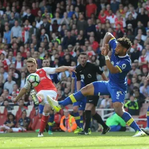 Aaron Ramsey Scores Dramatic Third Goal Against Everton in 2016-17 Premier League Clash Aaron Ramsey Scores Dramatic Third Goal Against Everton in 2016-17 Premier League Clash