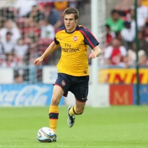 Aaron Ramsey's Debut: Arsenal's Pre-Season Victory Over Huddersfield (2-1) Aaron Ramsey's Debut: Arsenal's Pre-Season Victory Over Huddersfield (2-1)