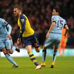 Aaron Ramsey's Sensational Escape: Dodging Jesus Navas and Fernando (Manchester City vs Arsenal, 2014-15)