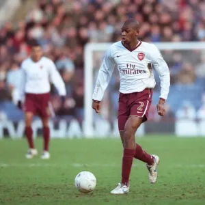Abou Diaby in Action: Arsenal's Dominant Performance against Burnley in FA Cup (0:2) Abou Diaby in Action: Arsenal's Dominant Performance against Burnley in FA Cup (0:2)