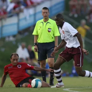 Abou Diaby (Arsenal) Abou Diaby (Arsenal)