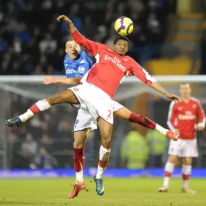 Abou Diaby (Arsenal) Hassan Yebda (Portsmouth). Portsmouth 1: 4 Arsenal