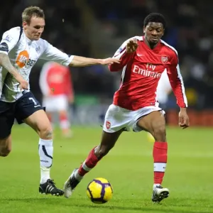 Abou Diaby (Arsenal) Matt Taylor (Bolton). Bolton Wanderers 0: 2 Arsenal