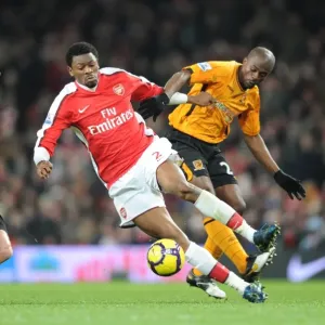 Abou Diaby (Arsenal) Nick Barmby and George Boateng (Hull). Arsenal 3: 0 Hull City