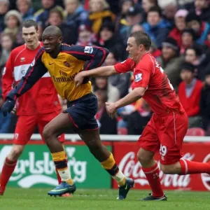 Abou Diaby (Arsenal) Tony McMahon (Middlesbrough) Abou Diaby (Arsenal) Tony McMahon (Middlesbrough)