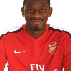 Abou Diaby at Emirates Stadium: Arsenal Football Club's Midfield Star, 2009