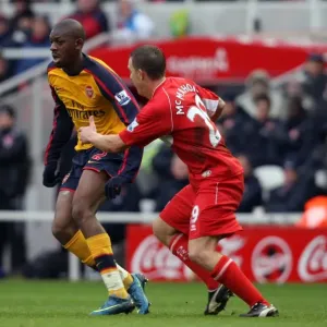 Abou Diaby vs. Tony McMahon: Stalemate at The Riverside Stadium, Middlesbrough (Barclays Premier League, 13/12/08) Abou Diaby vs. Tony McMahon: Stalemate at The Riverside Stadium, Middlesbrough (Barclays Premier League, 13/12/08)