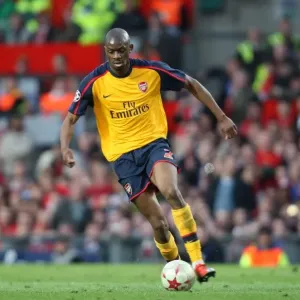 Abou Diaby's Determined Performance in Arsenal's 1:0 Semi-Final Loss to Manchester United in the UEFA Champions League at Old Trafford, April 29, 2009