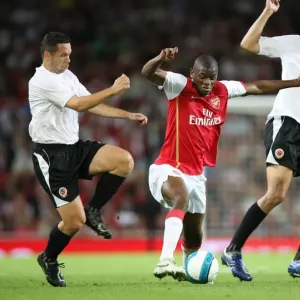 Abu Diaby (Arsenal) Pavel Horvath & Libor Dosek (Sparta Prague) Abu Diaby (Arsenal) Pavel Horvath & Libor Dosek (Sparta Prague)