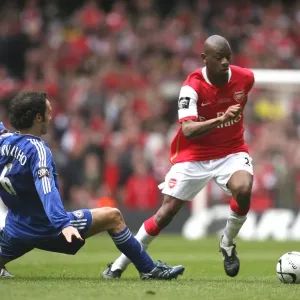 Abu Diaby (Arsenal) Ricardo Carvalho (Chelsea) Abu Diaby (Arsenal) Ricardo Carvalho (Chelsea)