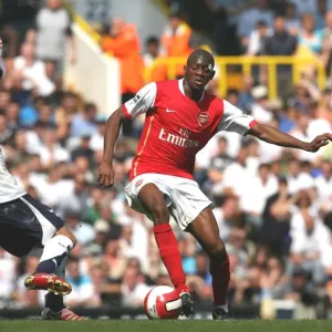 Abu Diaby (Arsenal) Ricardo Rocha (Tottenham) Abu Diaby (Arsenal) Ricardo Rocha (Tottenham)