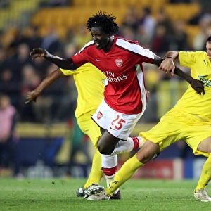 Adebayor vs. Godin: 1st Leg Quarterfinal Showdown in the UEFA Champions League: Arsenal vs. Villarreal (4-7-09)