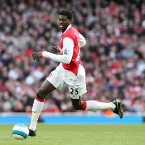 Adebayor's Battle: Arsenal vs. Aston Villa, 1-1 Premier League Clash (2008) Adebayor's Battle: Arsenal vs. Aston Villa, 1-1 Premier League Clash (2008)