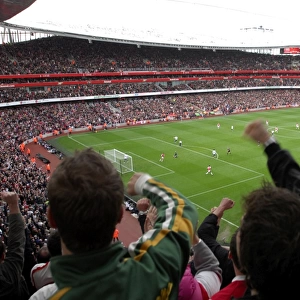 Adebayor's Euphoric Goal: Arsenal Crushes Tottenham 3-0
