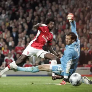 Adebayor's Strike: Arsenal Takes a 3-0 Lead over Villarreal in UEFA Champions League Quarterfinal