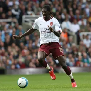Adebayor's Strike: Arsenal's 1-0 Triumph Over West Ham, 2007 Adebayor's Strike: Arsenal's 1-0 Triumph Over West Ham, 2007