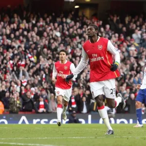 Adebayor's Thrilling Goal: Arsenal vs. Birmingham, 1-1