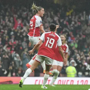 Alessia Russo's Brace Leads Arsenal Women to Super League Victory Over Chelsea