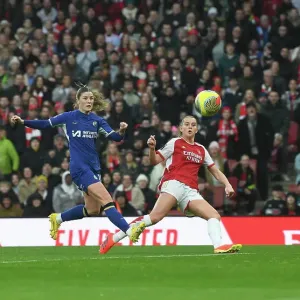 Alessia Russo's Dramatic Hat-trick: Arsenal Women's Thrilling Victory Over Chelsea Women at Emirates Stadium (December 2023)