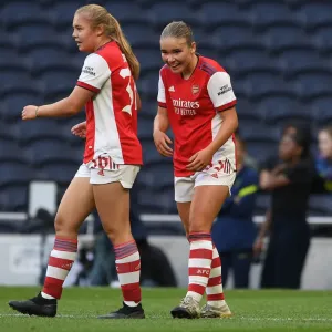 Alex Hennessy Scores Brace: Arsenal Women Crush Tottenham Hotspur in Dominant MIND Series Match Alex Hennessy Scores Brace: Arsenal Women Crush Tottenham Hotspur in Dominant MIND Series Match