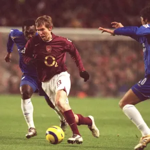 Alex Hleb (Arensal) Michael Essien (Chelsea). Arsenal 0: 2 Chelsea Alex Hleb (Arensal) Michael Essien (Chelsea). Arsenal 0: 2 Chelsea