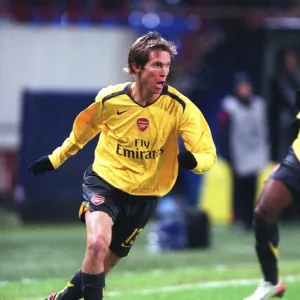 Alex Hleb (Arsenal) Alex Hleb (Arsenal)