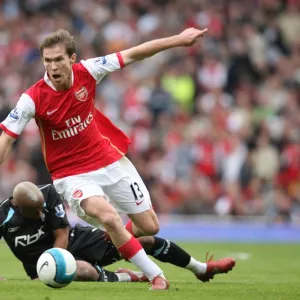 Alex Hleb (Arsenal) El-Hadji Diouf (Bolton)