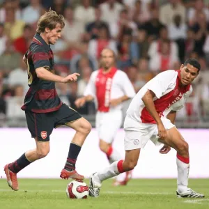 Alex Hleb (Arsenal) Hedwiges Maduro (Ajax) Alex Hleb (Arsenal) Hedwiges Maduro (Ajax)