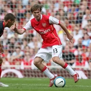 Alex Hleb (Arsenal) Jeremy Clement (PSG) Alex Hleb (Arsenal) Jeremy Clement (PSG)