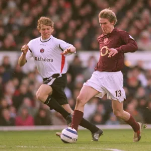 Alex Hleb (Arsenal) Jon Spector (Charlton). Arsenal 3: 0 Charlton Athletic