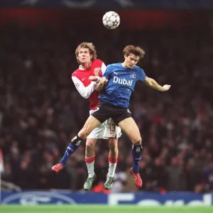 Alex Hleb (Arsenal) Mario Fillinger (Hamburg)