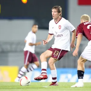 Alex Hleb (Arsenal) Martin Abraham (Sparta Prague)