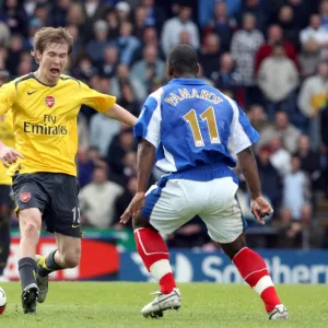 Alex Hleb (Arsenal) Noe Pamarot (Portsmouth)