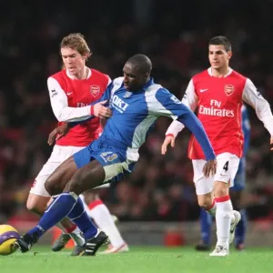 Alex Hleb (Arsenal) Sol Campbell (Portsmouth) Print