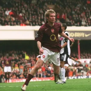 Alex Hleb's Thrilling Goal: Arsenal Takes the Lead Against West Bromwich Albion, Highbury, 2006 Alex Hleb's Thrilling Goal: Arsenal Takes the Lead Against West Bromwich Albion, Highbury, 2006