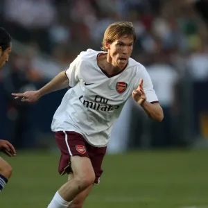 Alex Hleb's Victory: Arsenal 1-0 Salzburg (Pre-Season Friendly, 2007) Alex Hleb's Victory: Arsenal 1-0 Salzburg (Pre-Season Friendly, 2007)